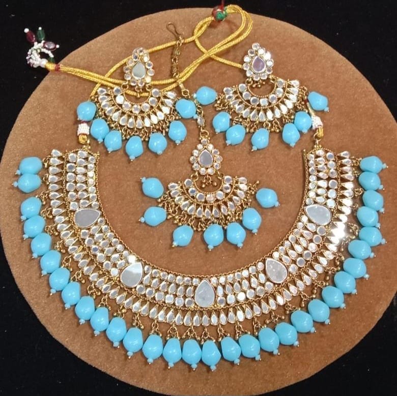 Seesh Kundan Sets