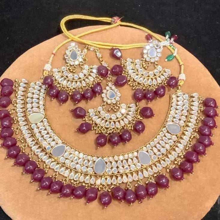 Seesh Kundan Sets