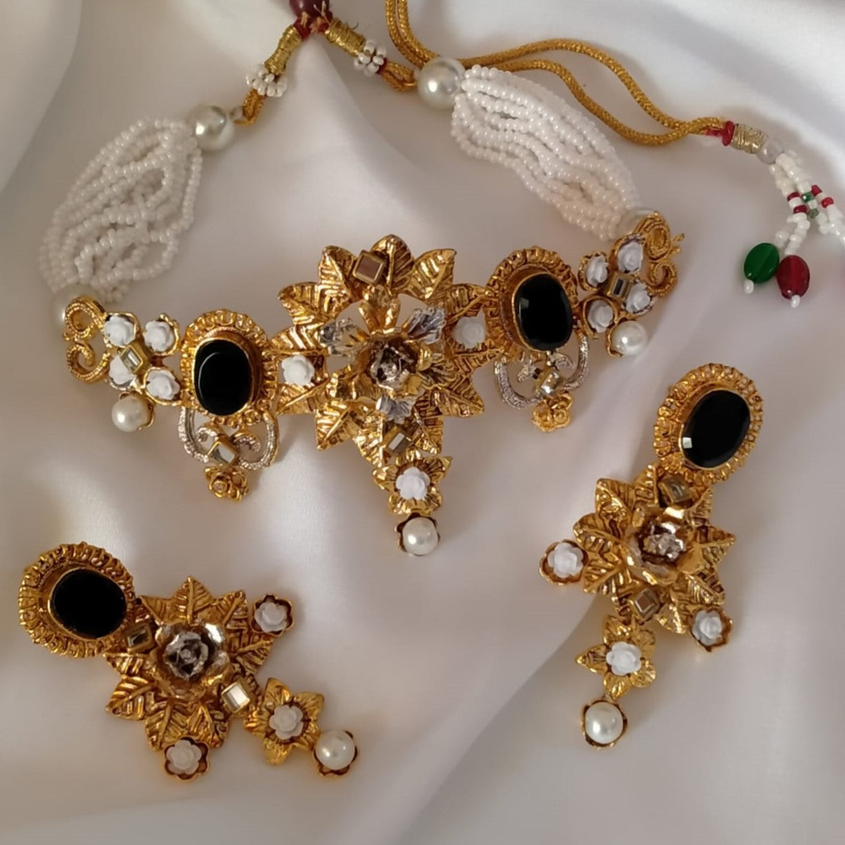 Perfect Choker Set