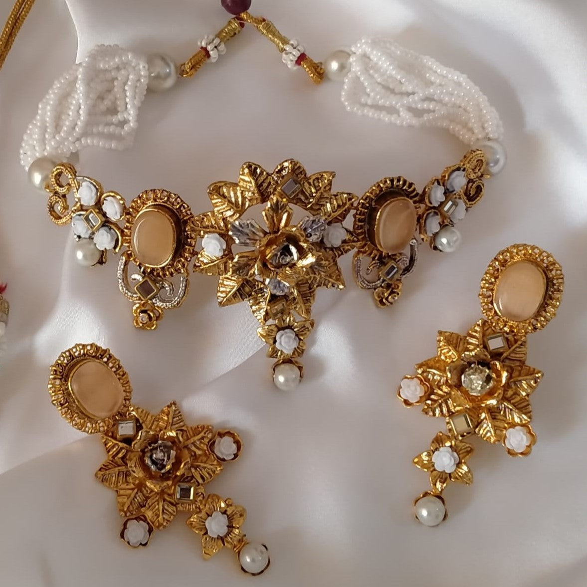 Perfect Choker Set