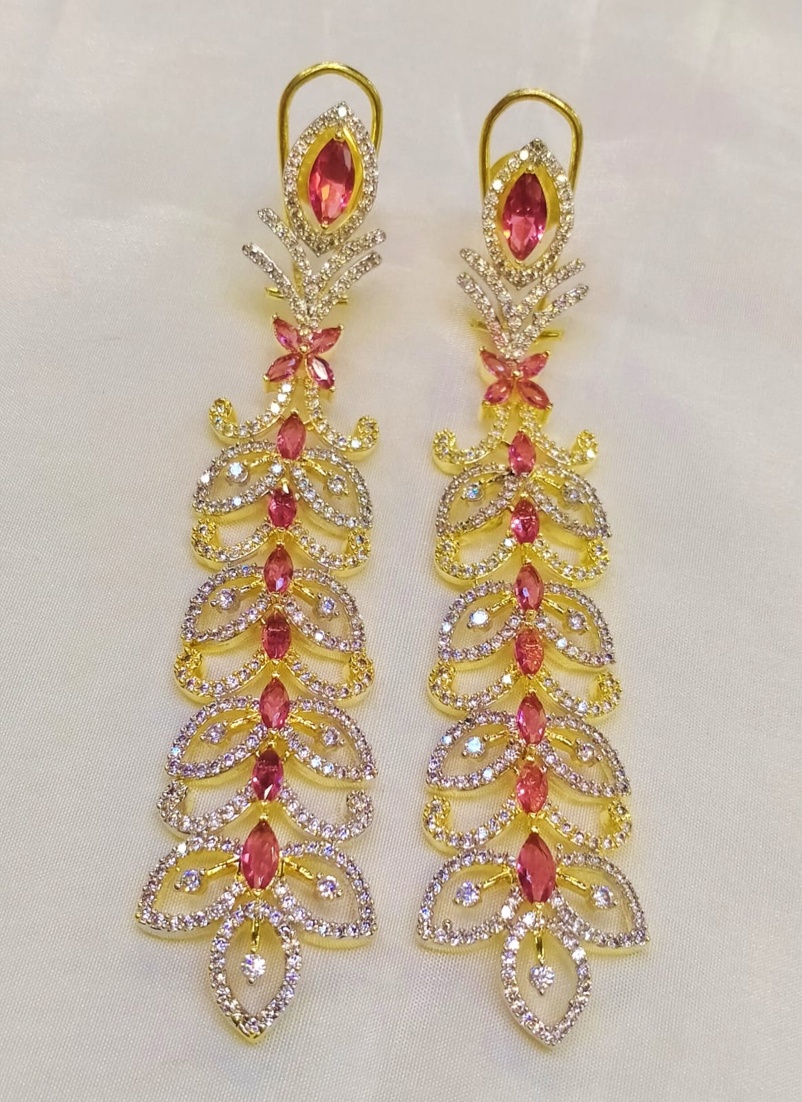 Long zircon earrings