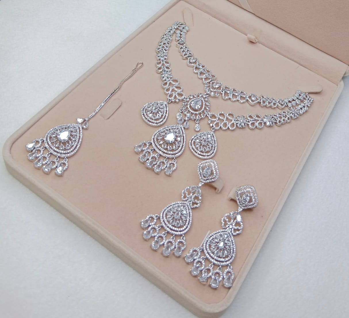 AMERICAN DIAMOND DOUBLE LINE SET WITH EARING TEEKA