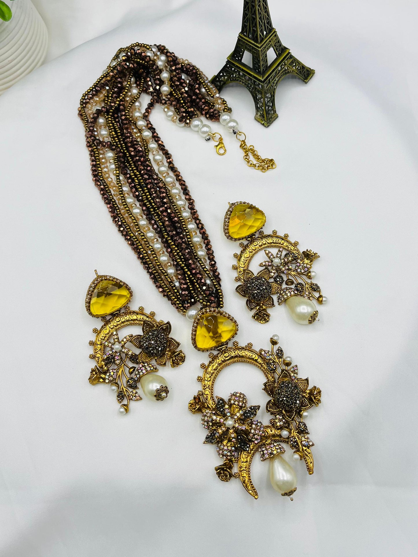 Beautiful Mala set Available in All colours Heavy Mala