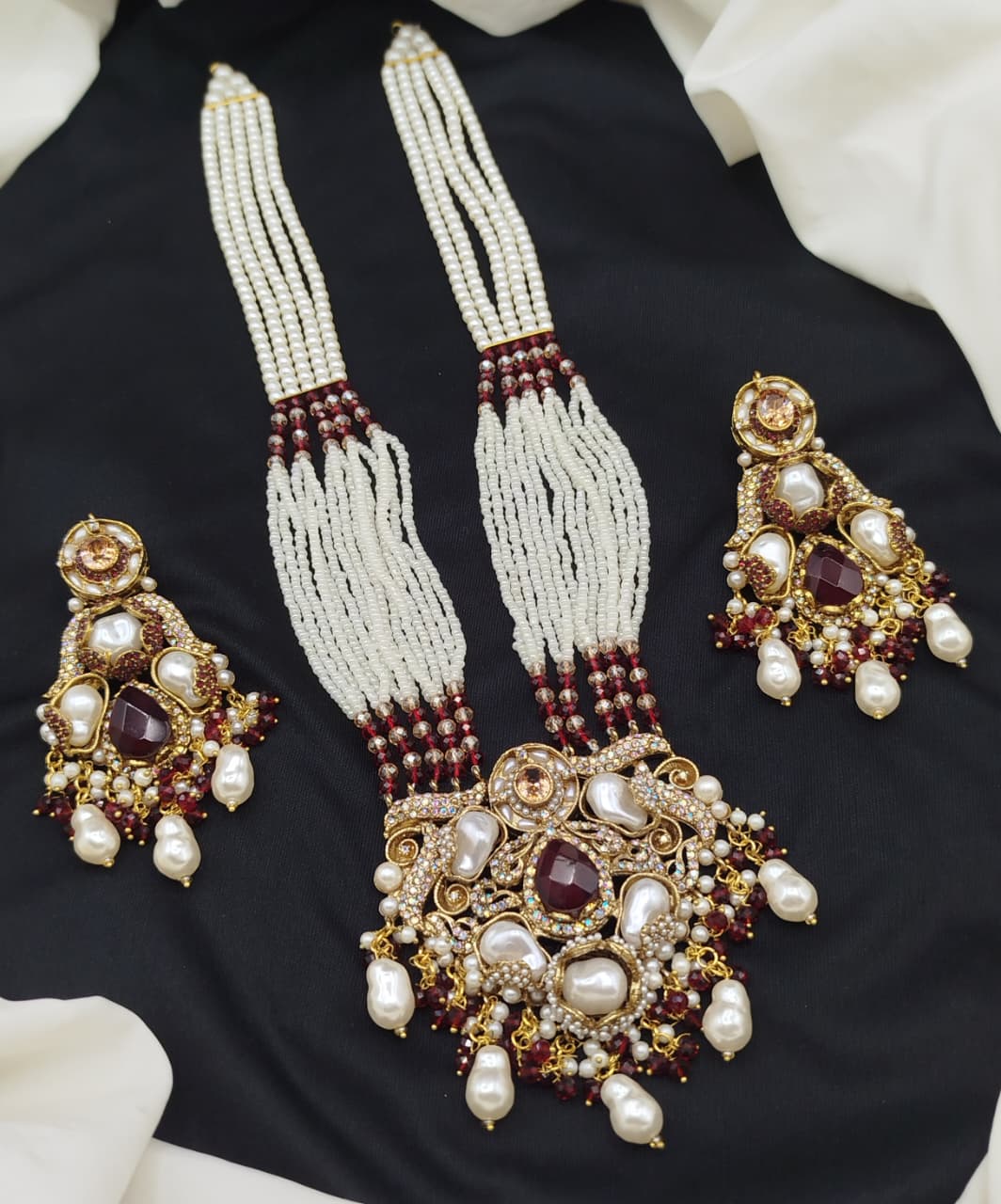 New Design Turkish dholna Set Fine quality