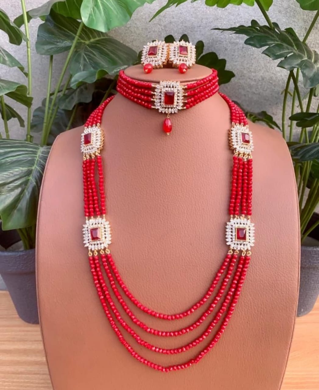 Choker mala sets of beads