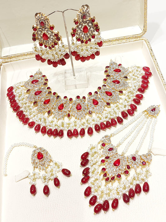 Bridal sets in casting