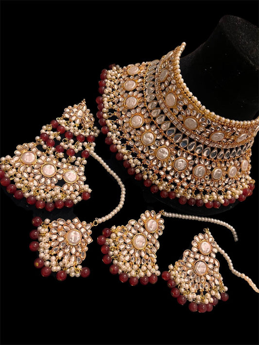 Choker collor sets