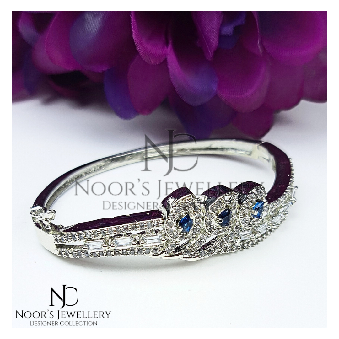 Sapphire Sleek Bangle