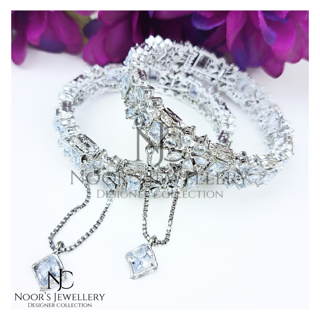 Silver Classy Bangle