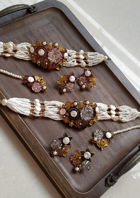 Handmade turkish work with mother pearl chokkar set