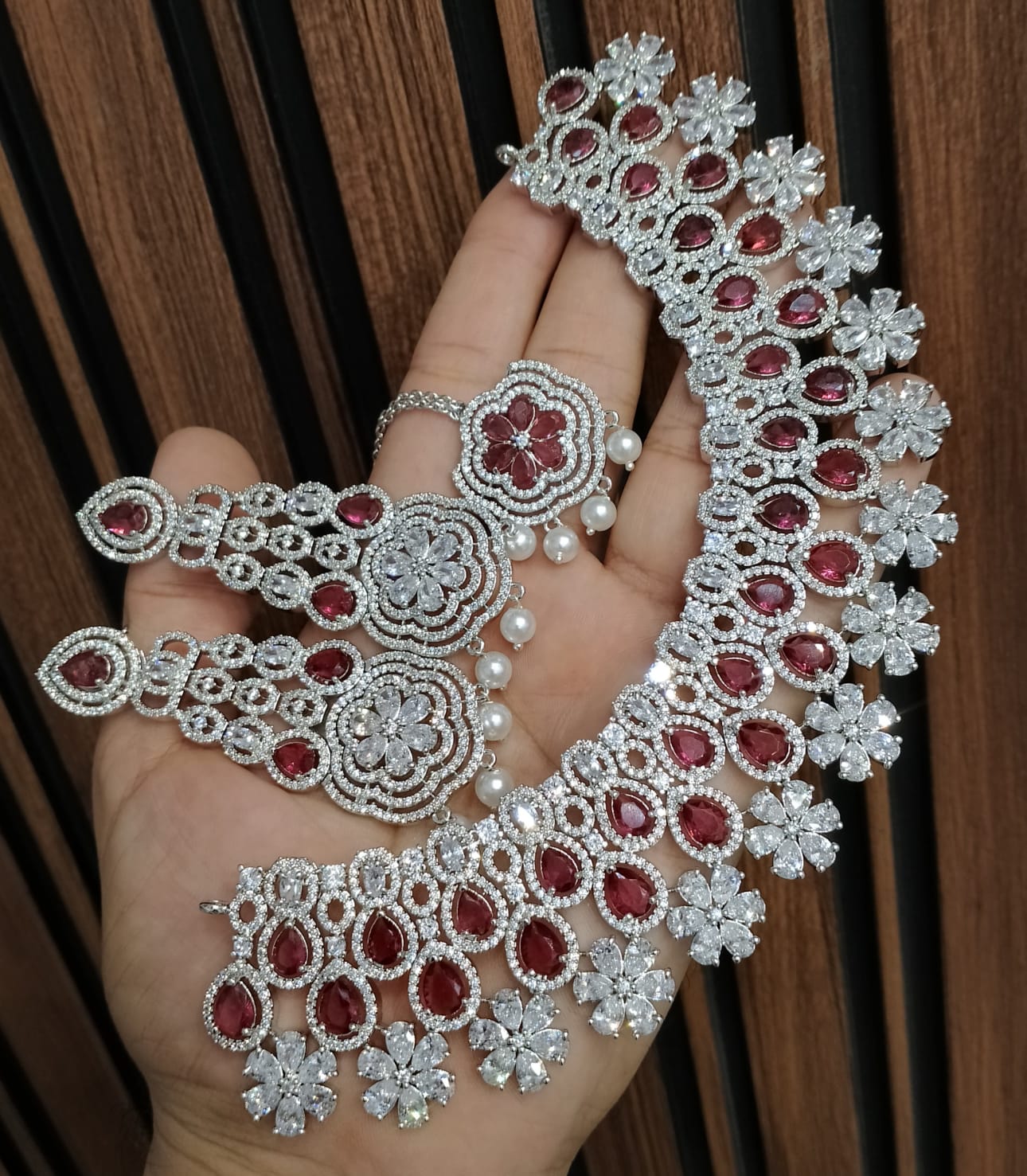 Zircon necklace set