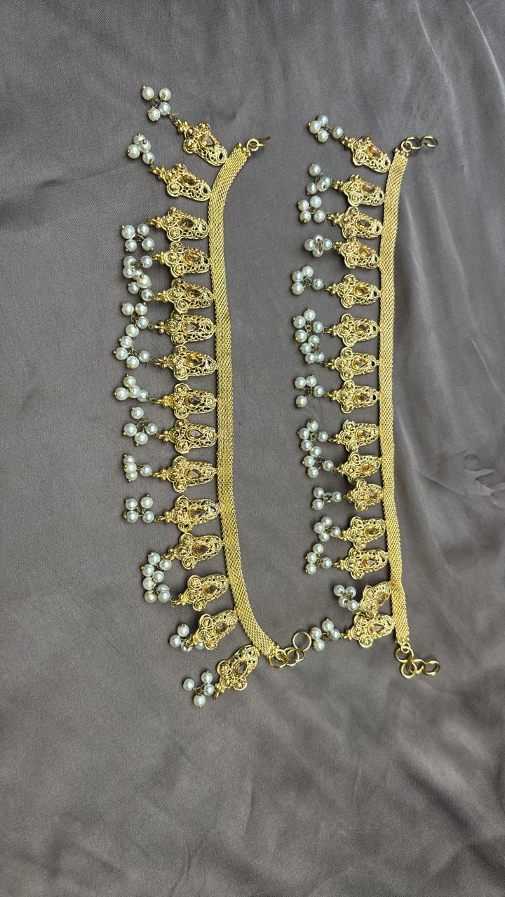 Stylish Golden pazeeb