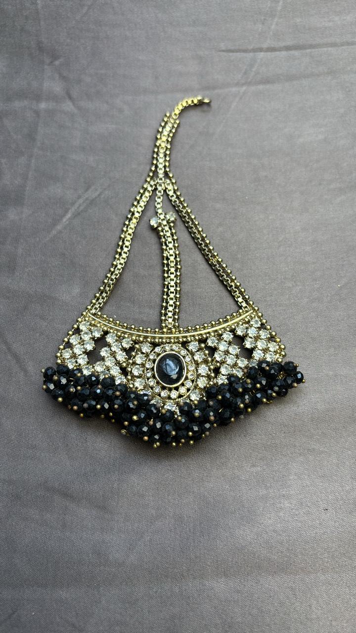 Black Jhummar tikka