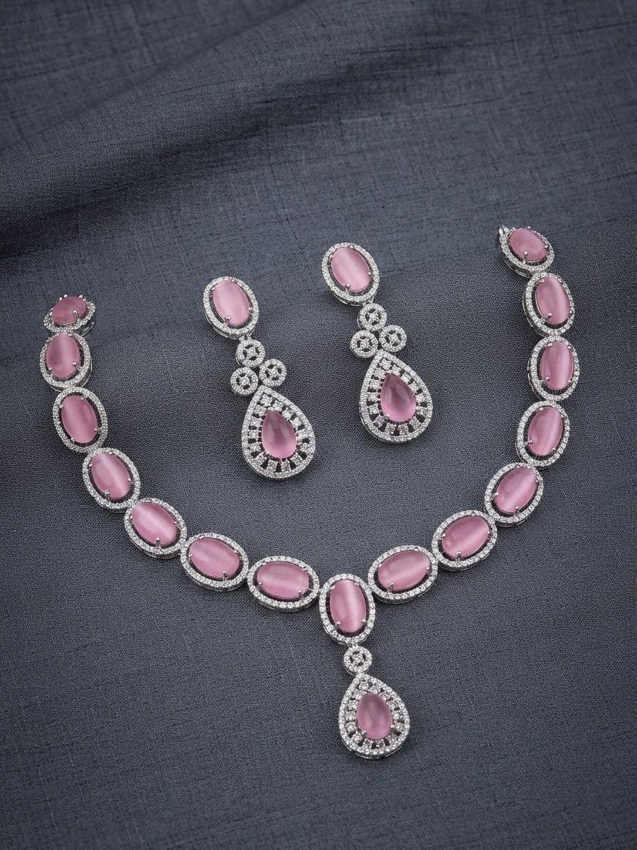 Necklace sets zircon