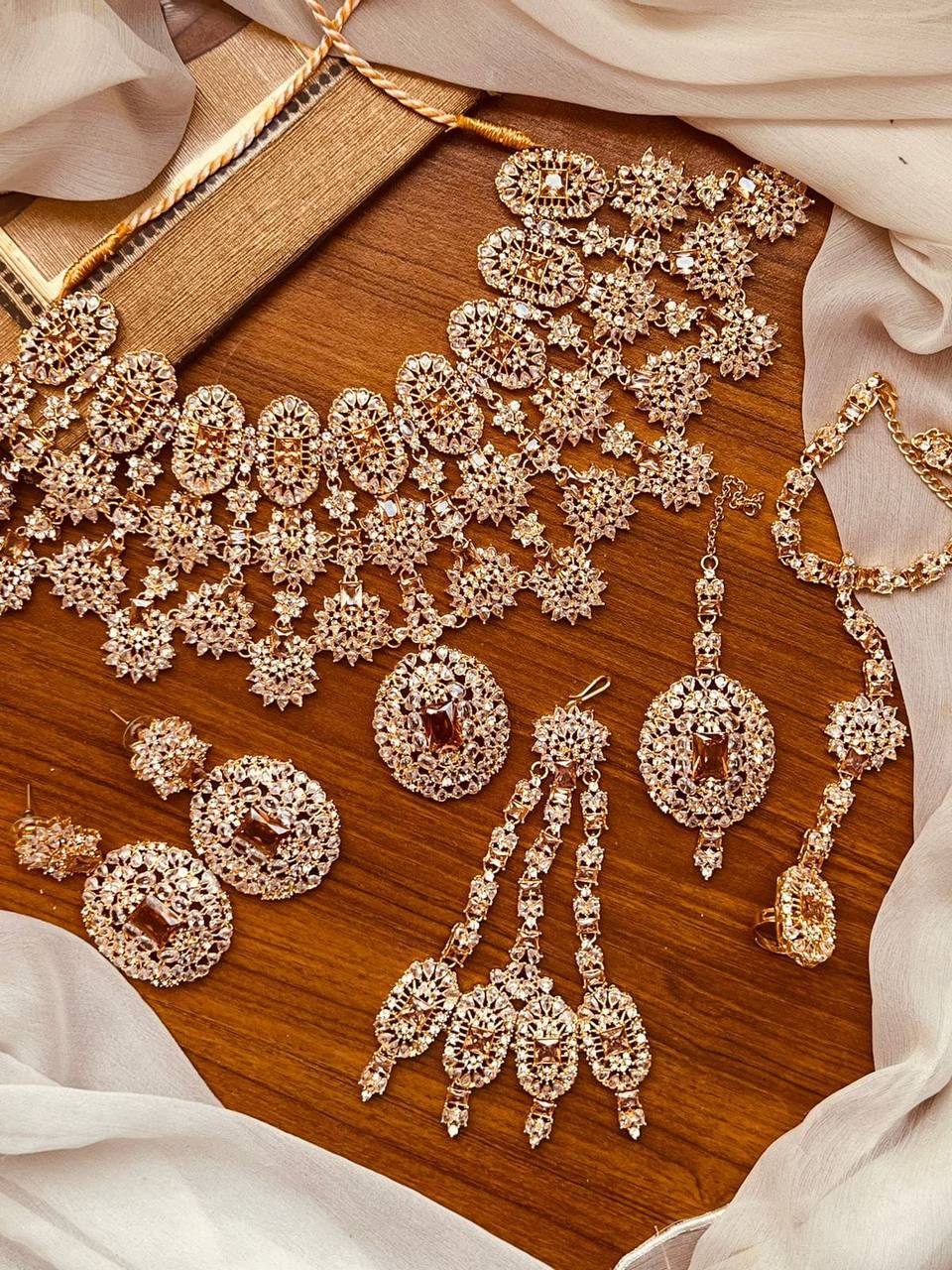 Necklace Set