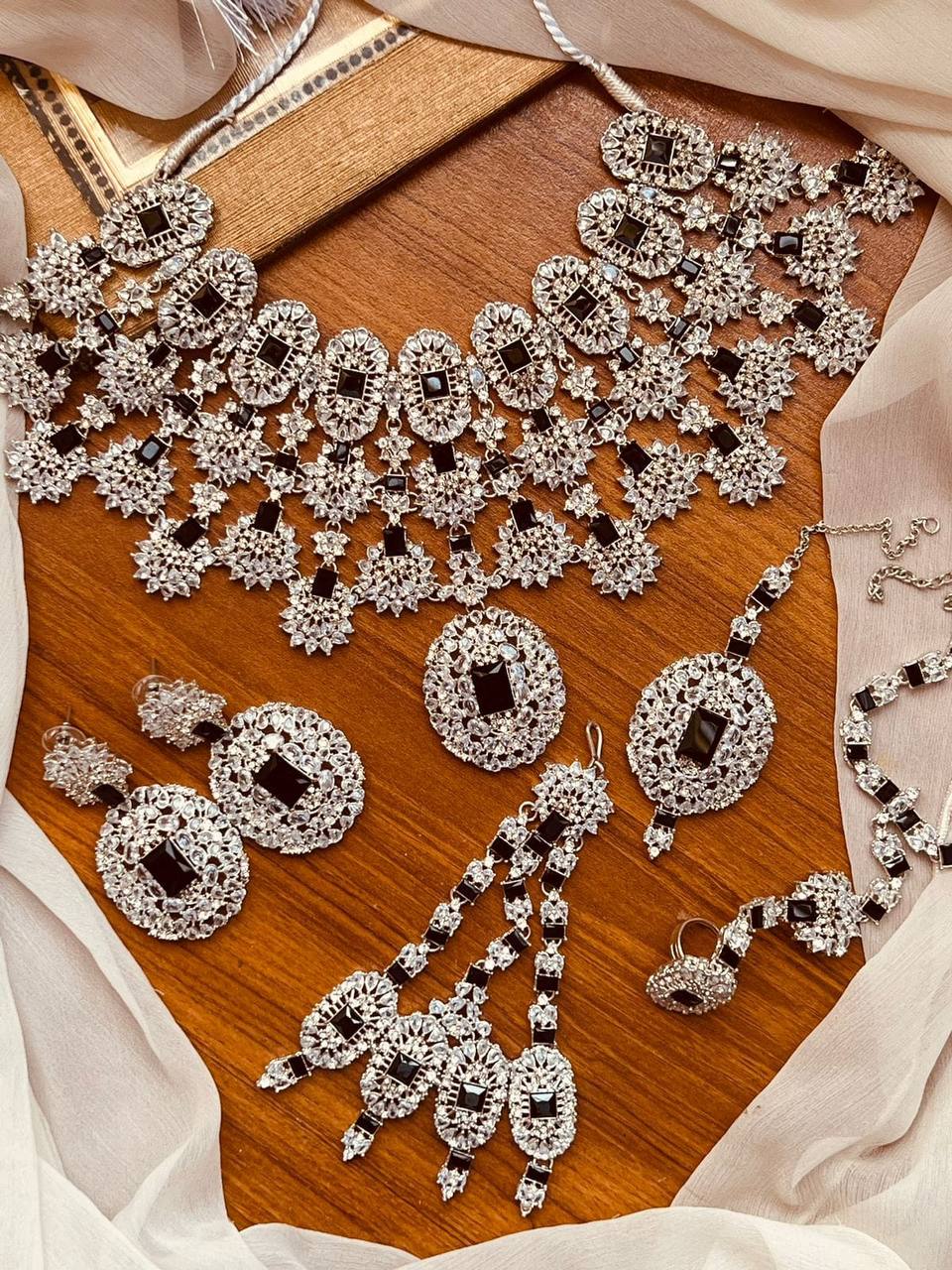 Necklace Set