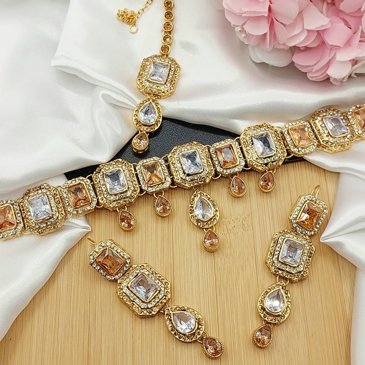 Chokersets