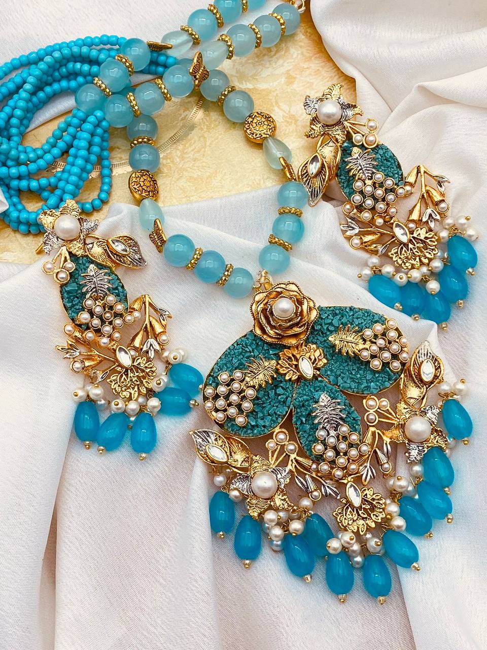 Necklace Set