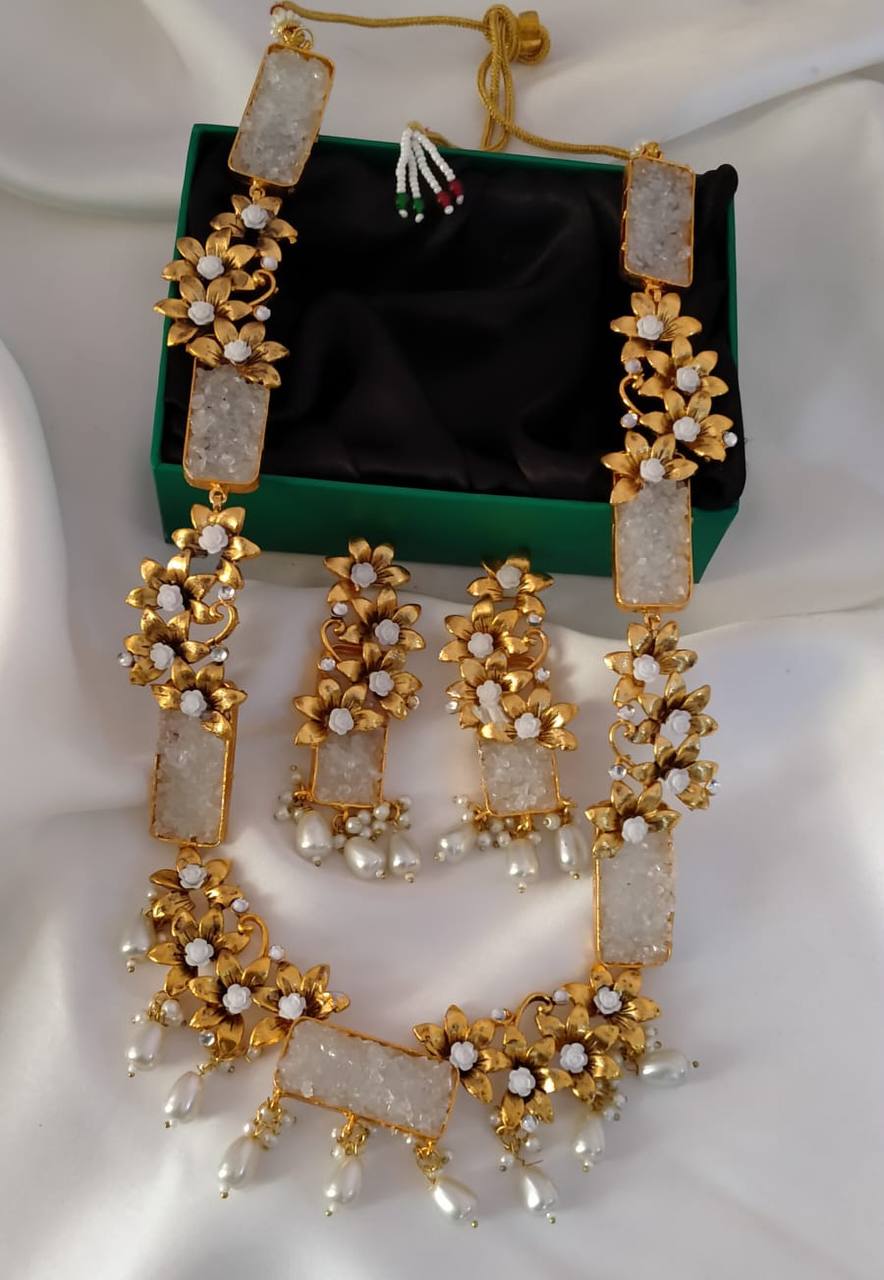 Handmade Crush Stones Mala Set