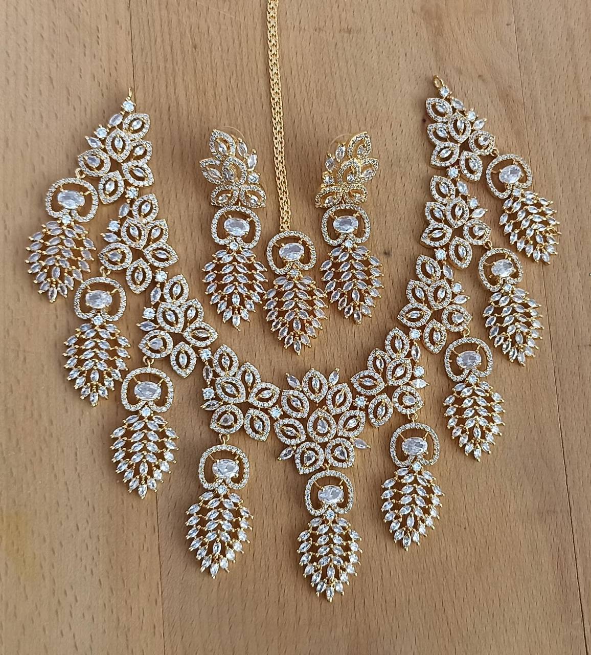 Necklace Set