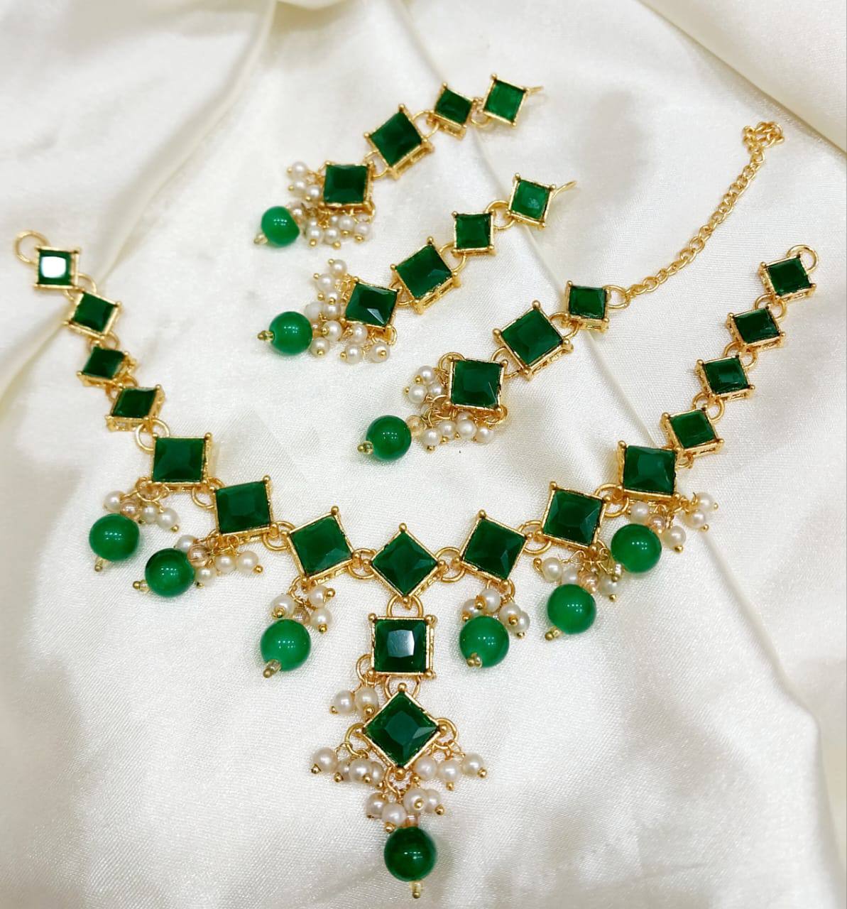Necklace Set