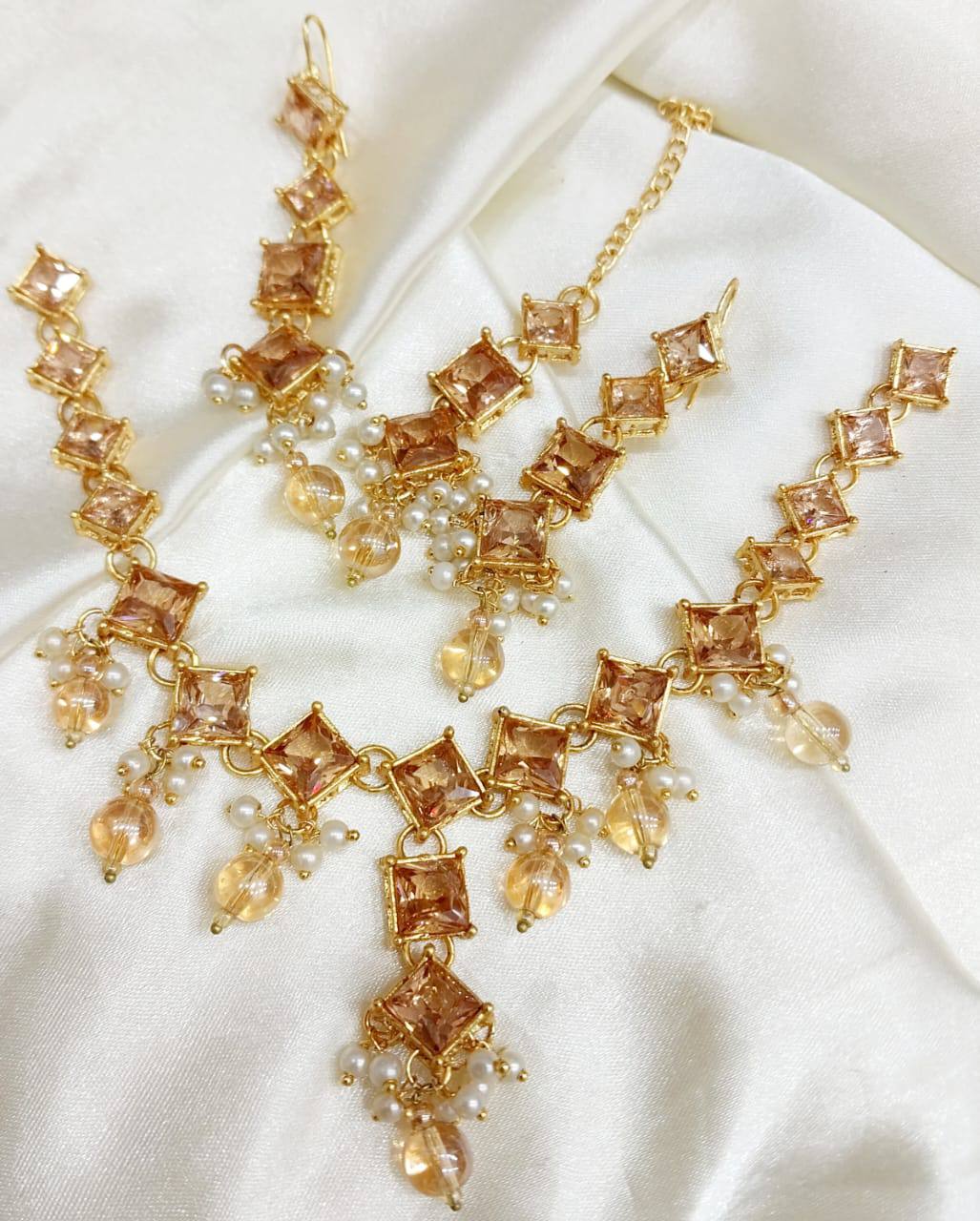 Necklace Set
