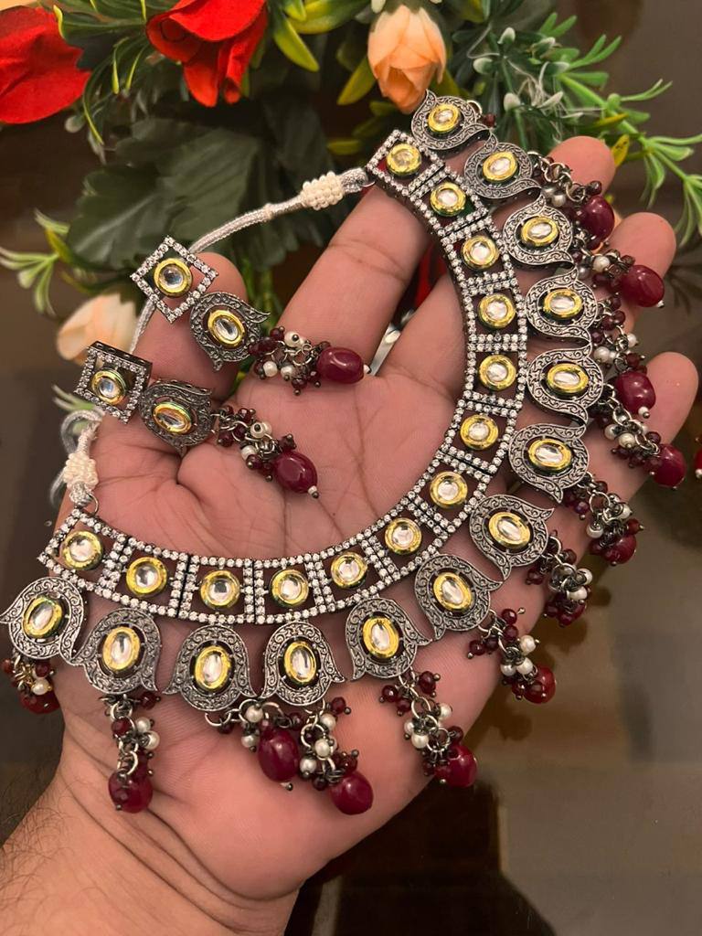 Necklace Set