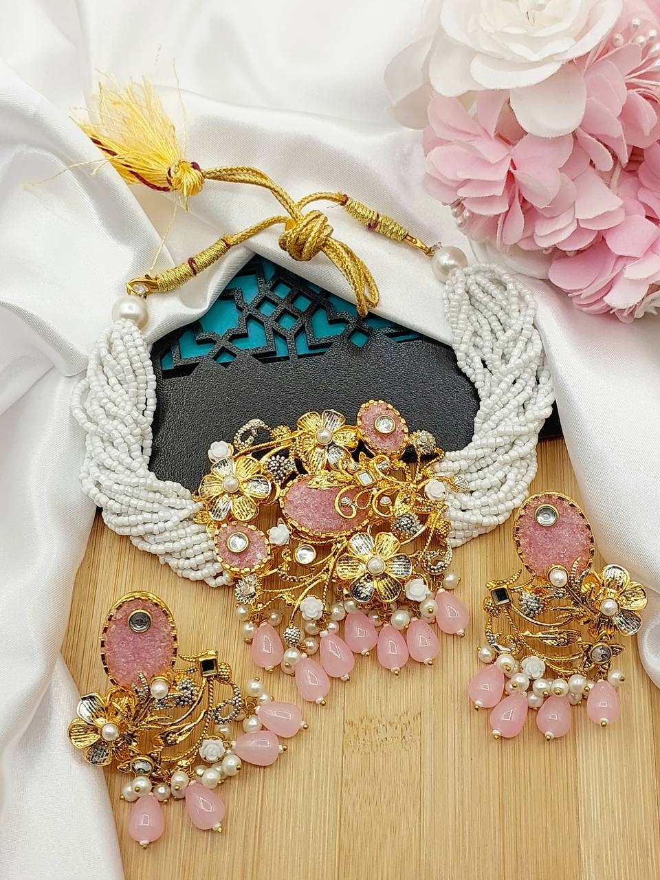 Handmade Crushed Heavy Choker Set