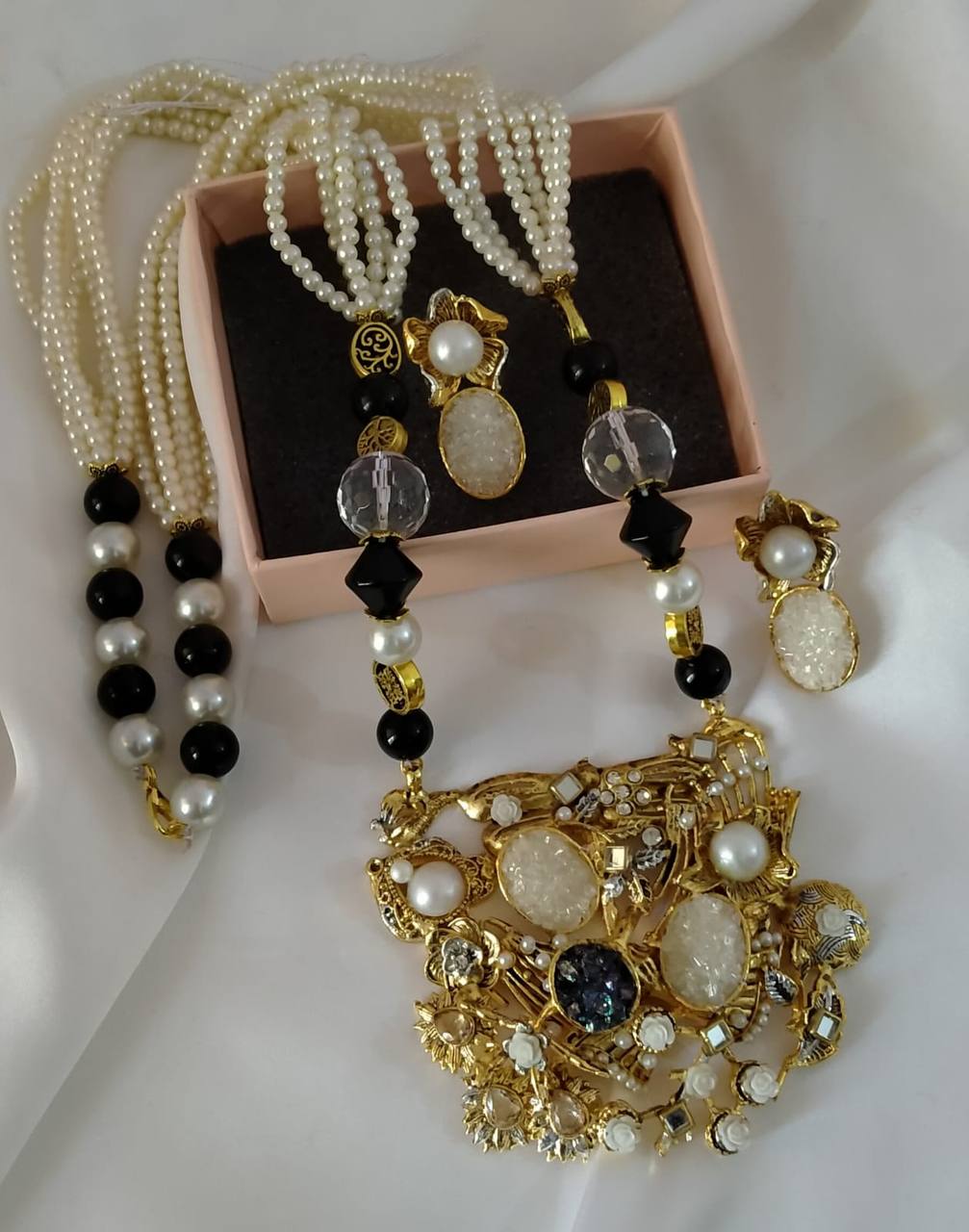 Handmade Crush Stones Mala with Tops Set