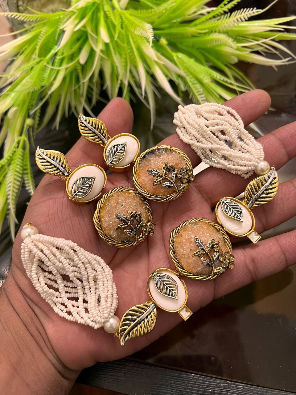 Choker Set
