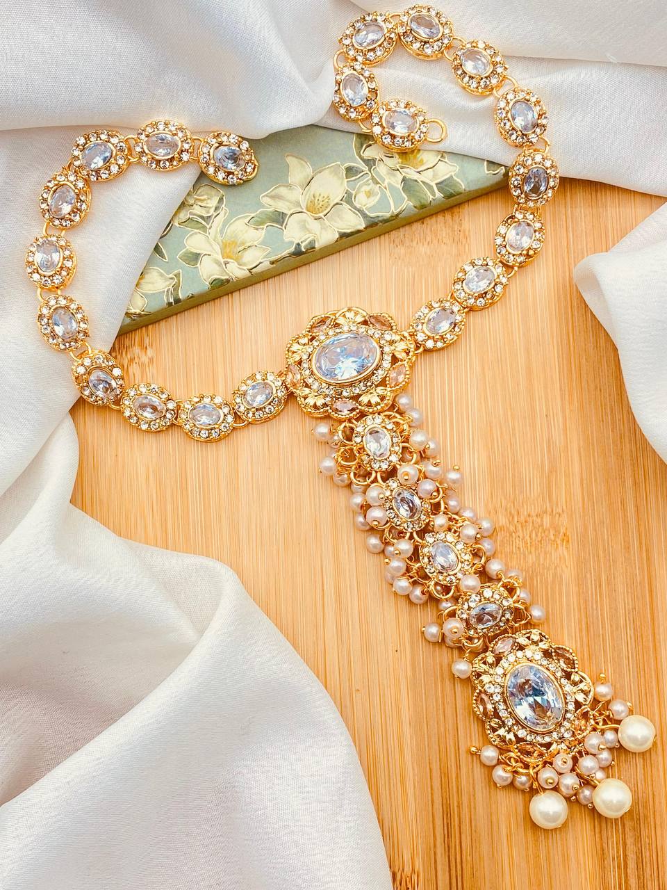 Anglas Bracelet With Attached