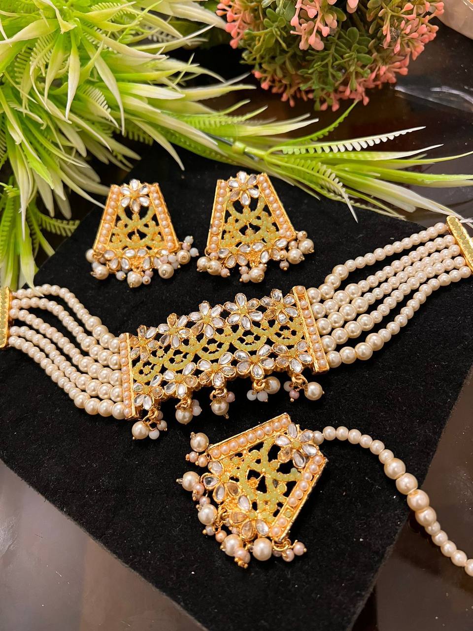 Choker Sets