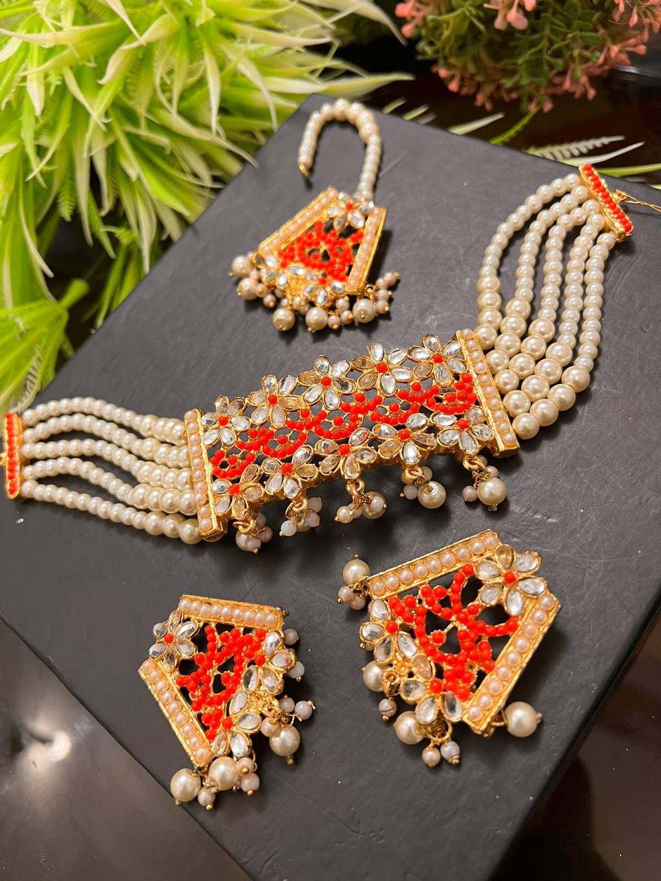 Choker Set