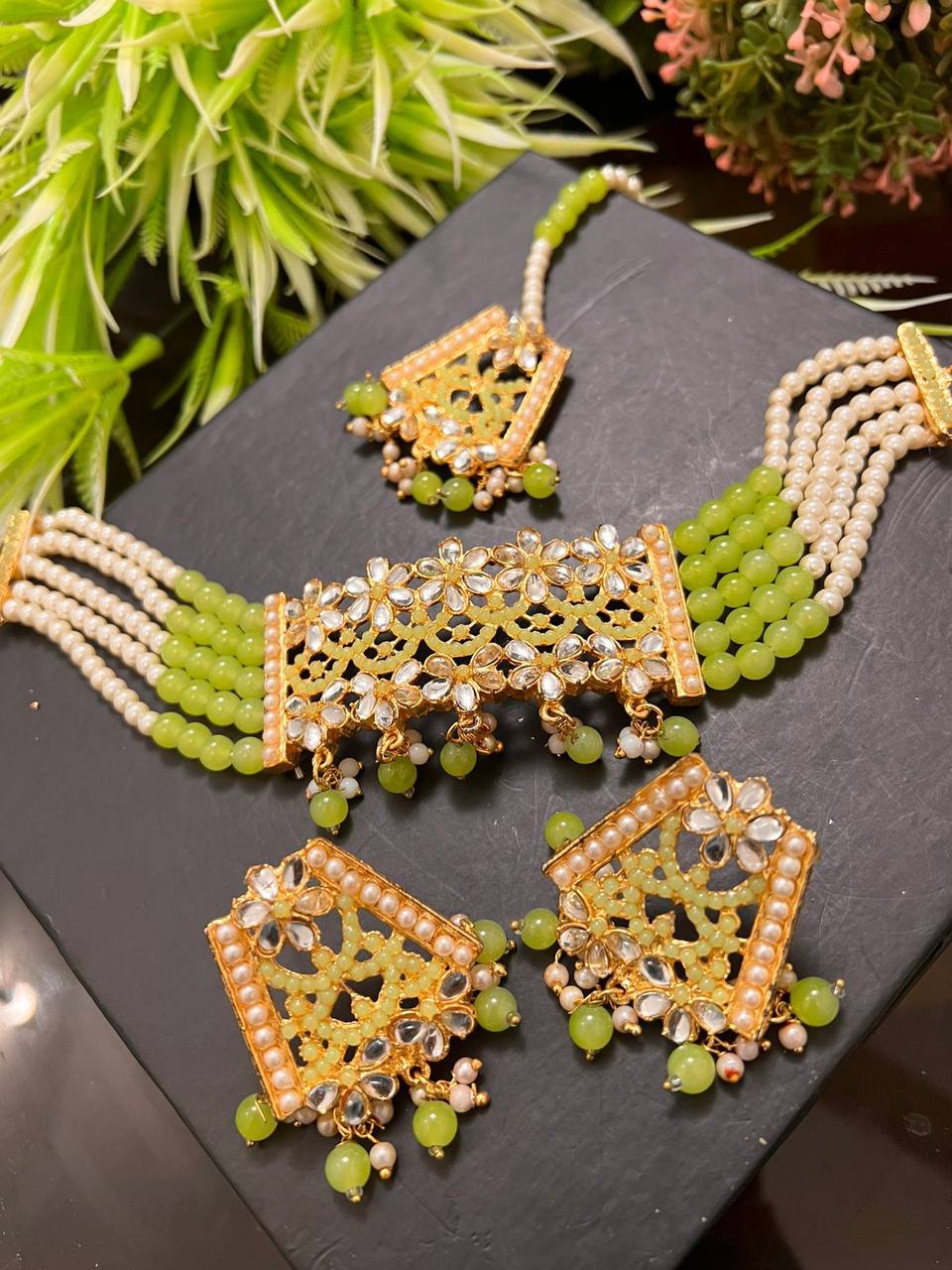 Choker Set