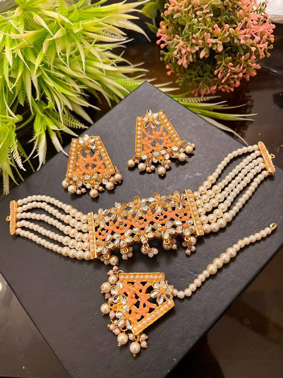 Choker Set
