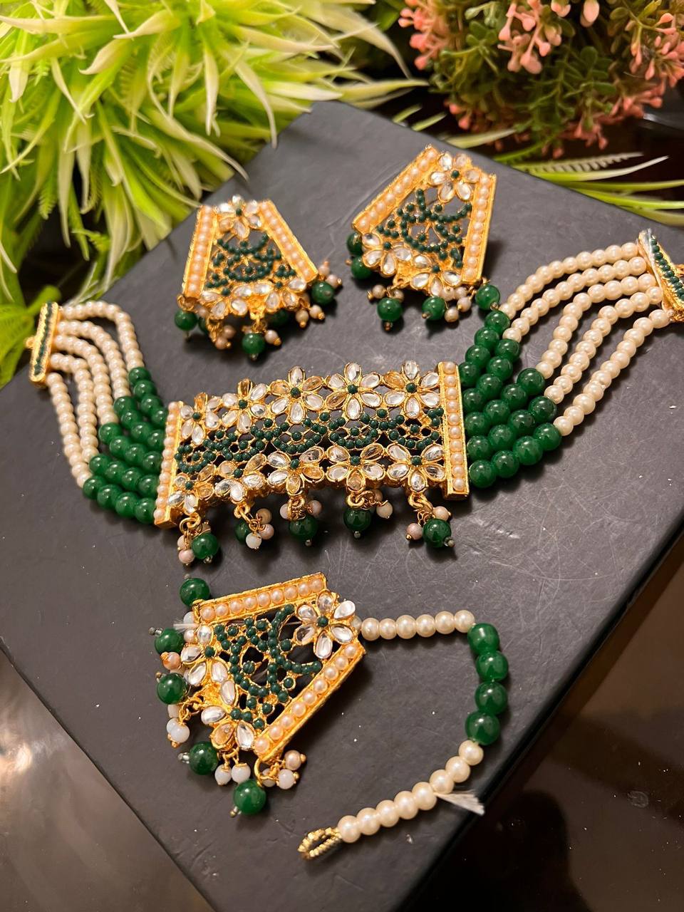 Choker Set