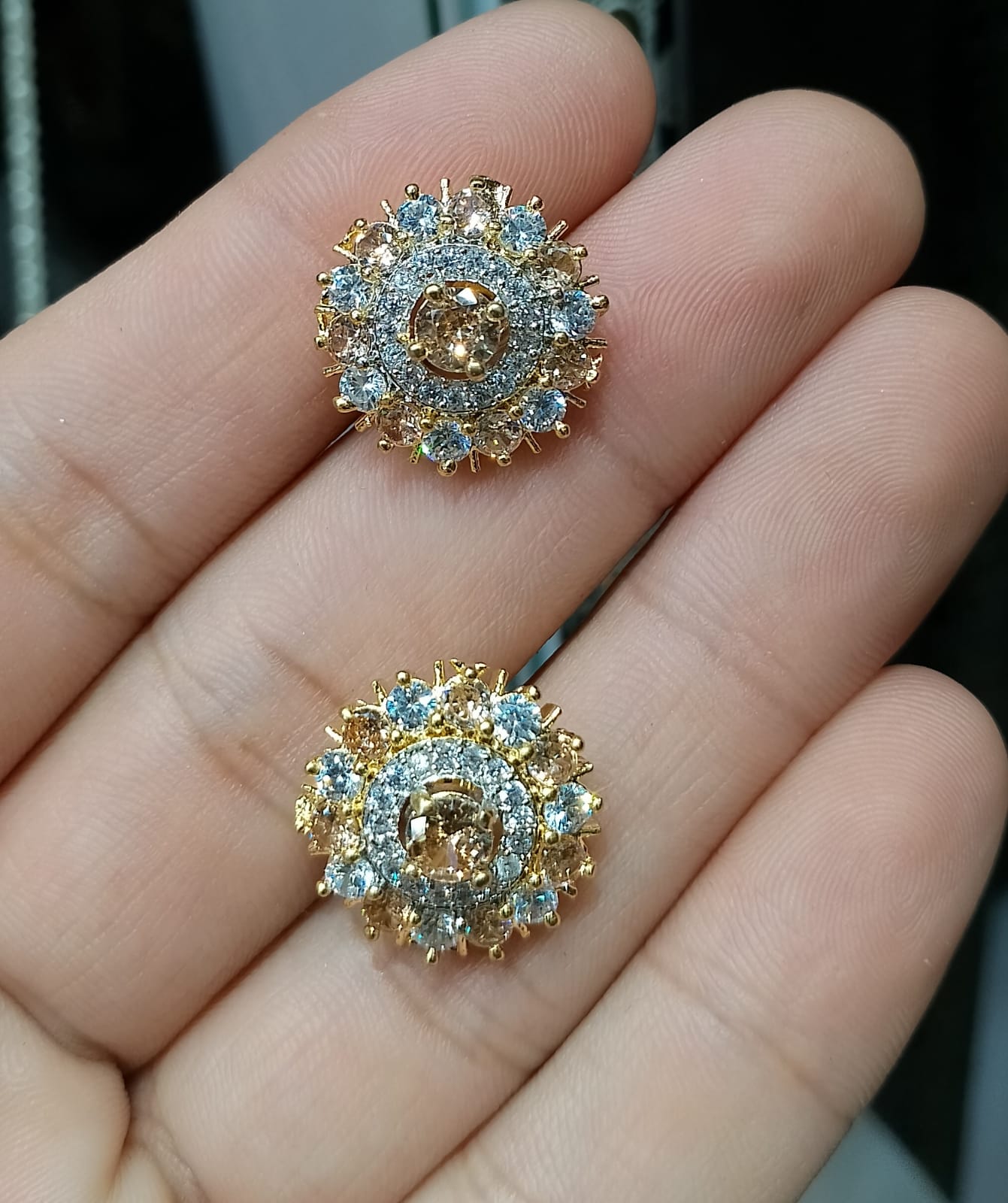 Earrings tops NJC 028