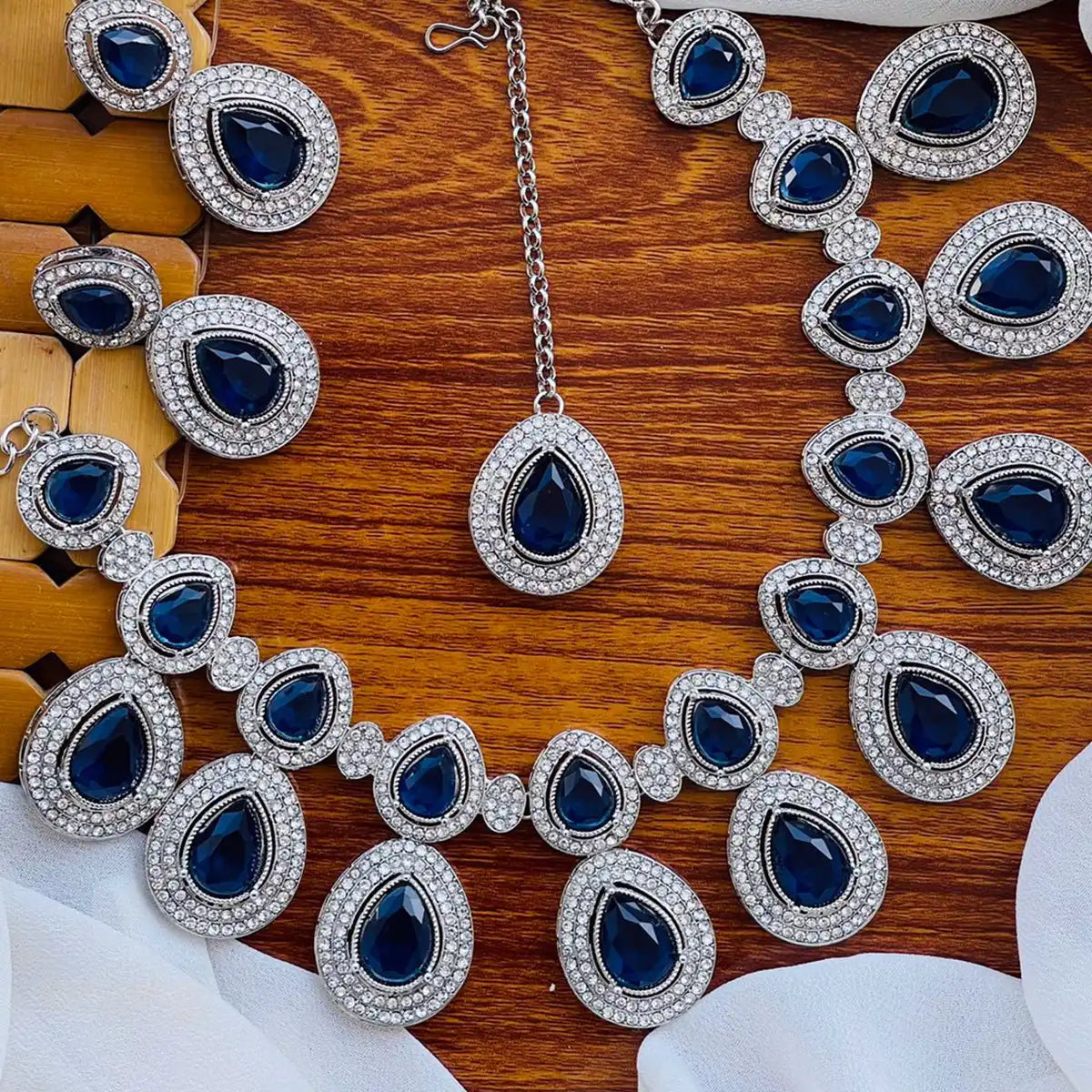 long chain necklace with pendant njc-001 blue