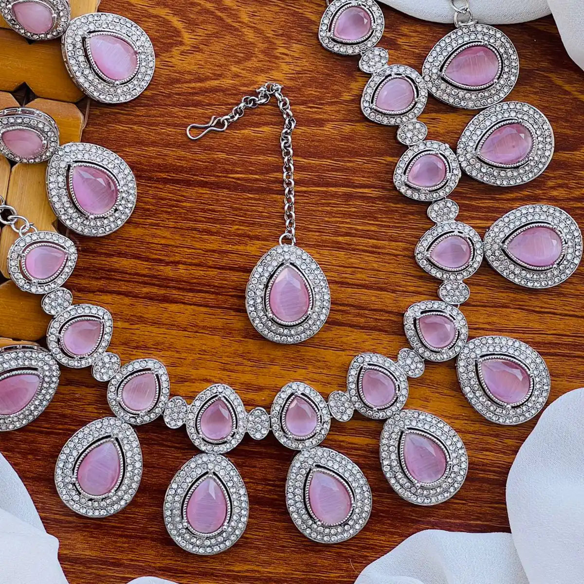 long chain necklace with pendant njc-001 pink