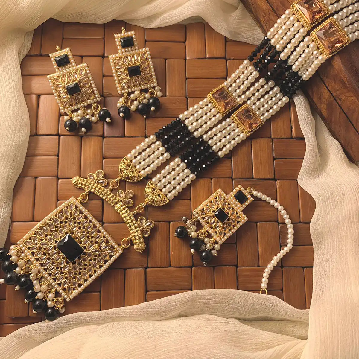 moti mala set design with price in Pakistan njc-013 black