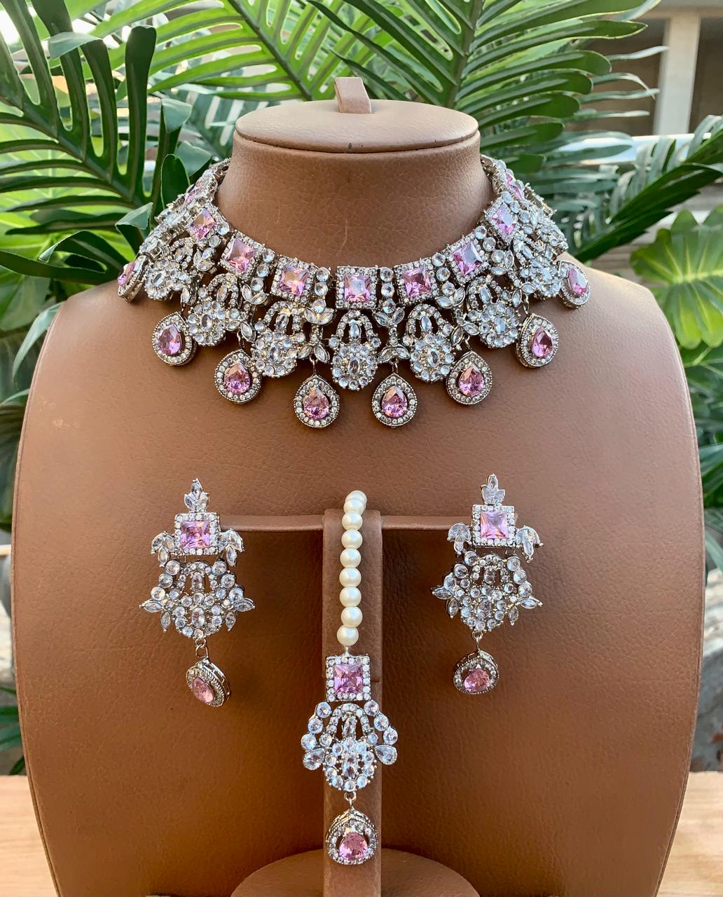 Necklace choker sets with Bindiya