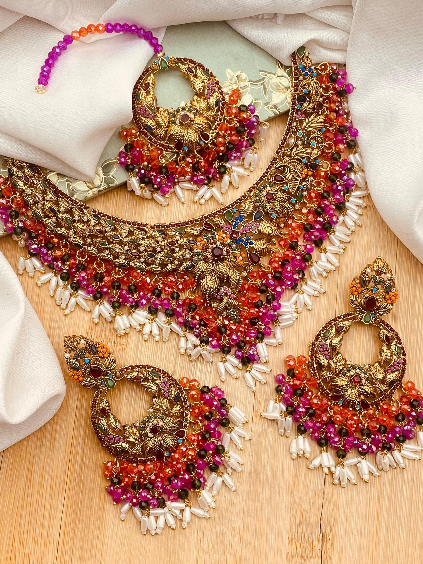 Nauratan Necklace set