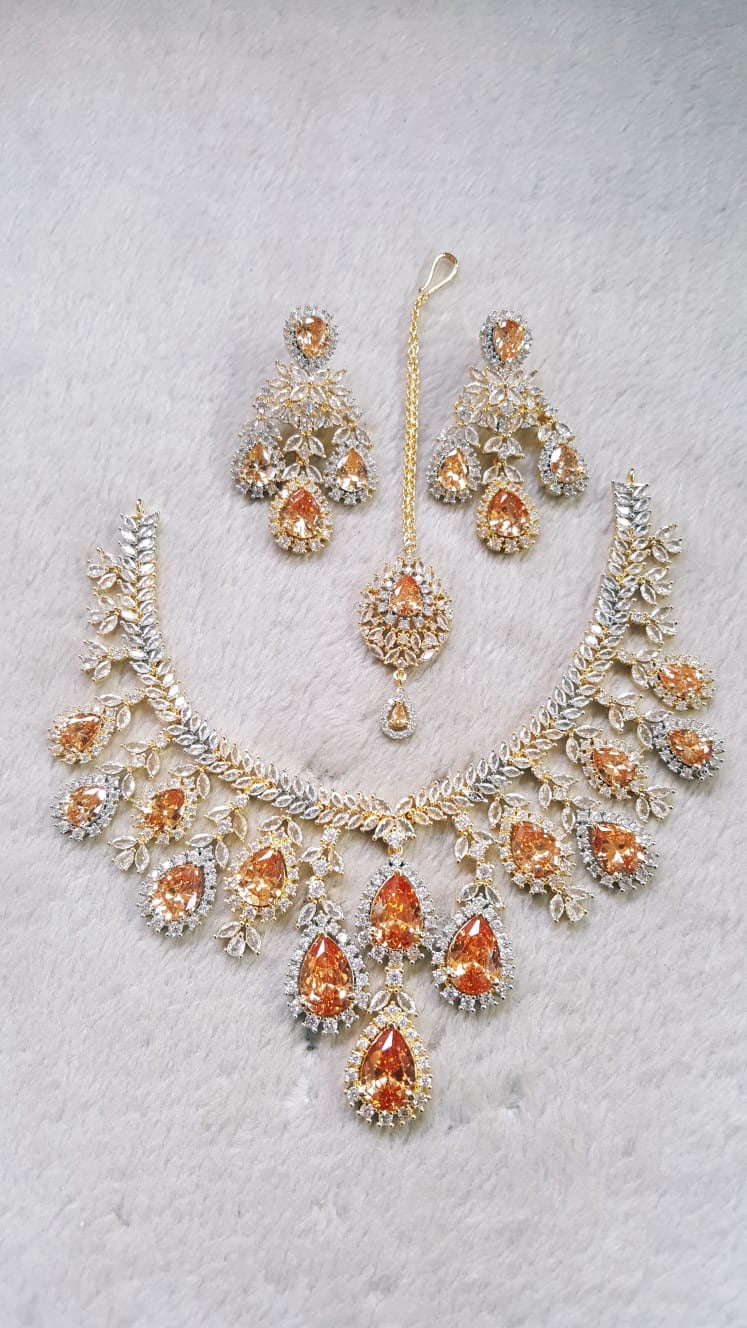 Necklace set