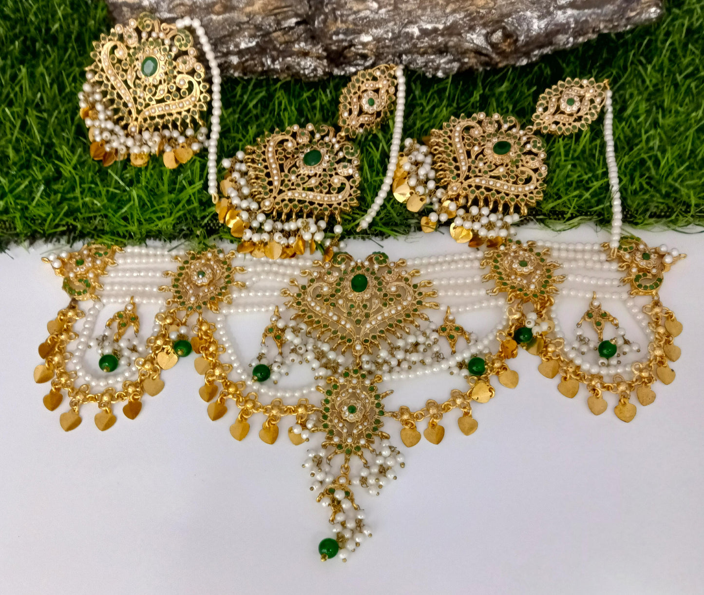 *Hyderabadi Flexible choker set*