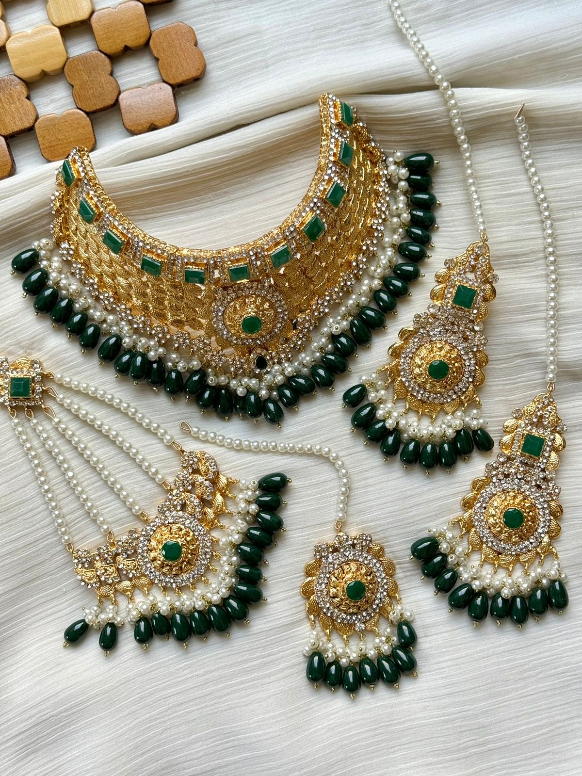 Bridal Collor set