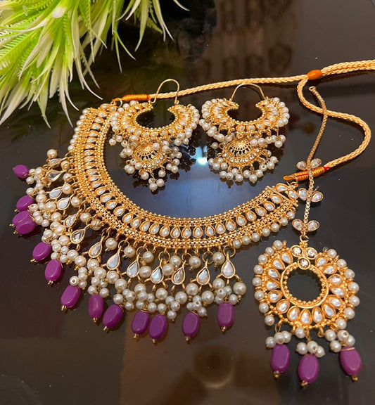 Necklace set