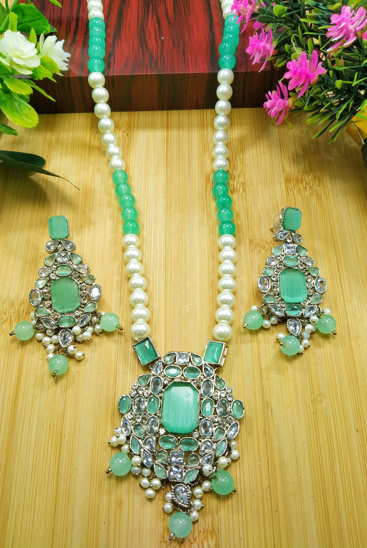 *Long Pendant Mala Set*