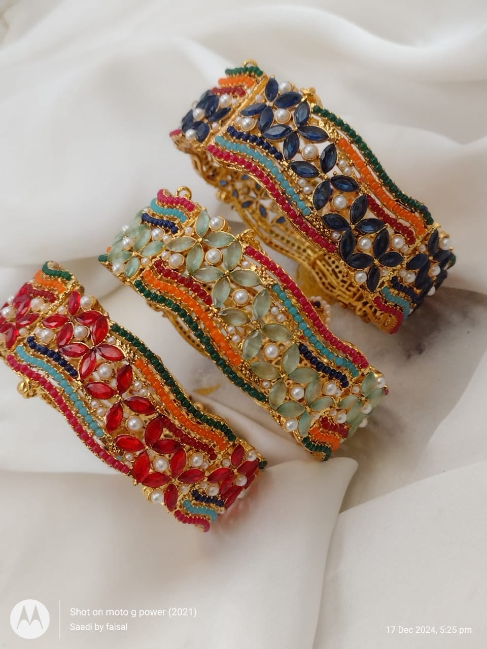 Openable Bangles pair