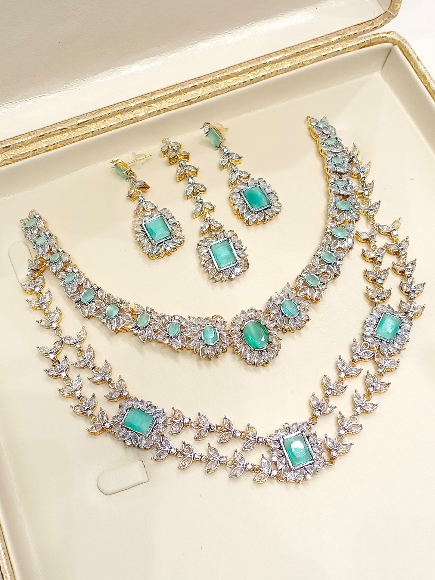 Zircon bridal set