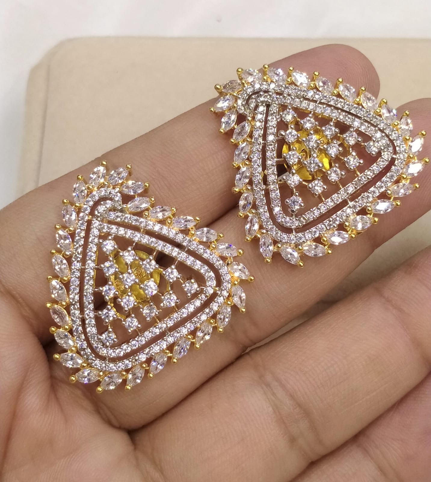 Zircon studs